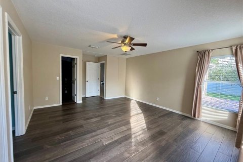 Villa ou maison à louer à Bradenton, Floride: 4 chambres, 225.66 m2 № 1910216 - photo 16