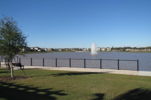 House in Kissimmee, Florida 4 bedrooms, 172.8 sq.m. № 2410357 - photo 27
