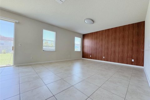 House in Kissimmee, Florida 4 bedrooms, 172.8 sq.m. № 2410357 - photo 14