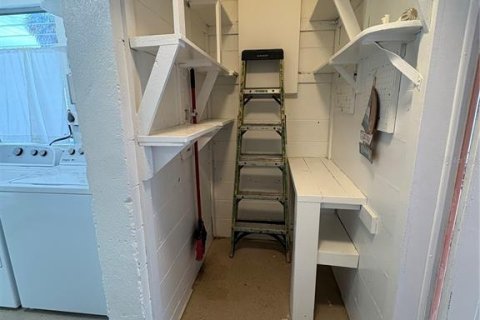 Снять в аренду виллу или дом в Сент-Пит-Бич, Флорида 2 спальни, 91.97м2, № 1902976 - фото 22