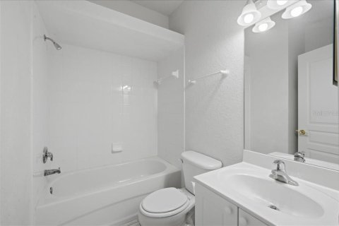 Touwnhouse à vendre à Oldsmar, Floride: 3 chambres, 170.38 m2 № 2427407 - photo 12