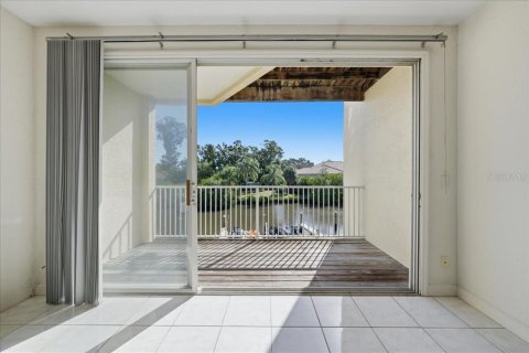 Touwnhouse à vendre à Oldsmar, Floride: 3 chambres, 170.38 m2 № 2427407 - photo 5