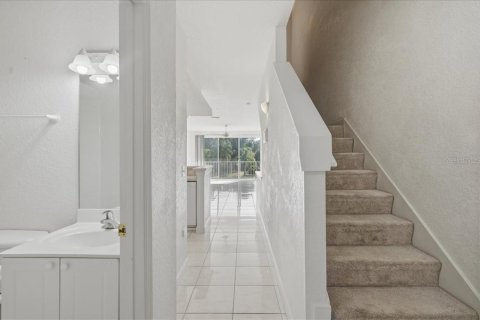 Touwnhouse à vendre à Oldsmar, Floride: 3 chambres, 170.38 m2 № 2427407 - photo 11