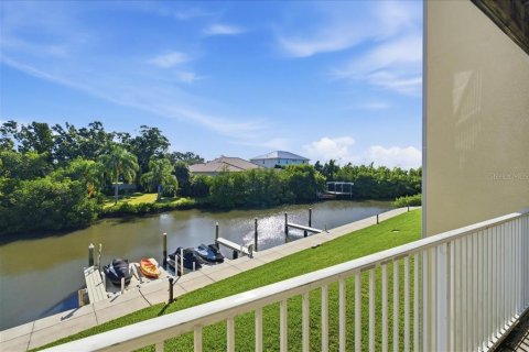 Touwnhouse à vendre à Oldsmar, Floride: 3 chambres, 170.38 m2 № 2427407 - photo 13