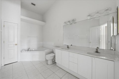 Touwnhouse à vendre à Oldsmar, Floride: 3 chambres, 170.38 m2 № 2427407 - photo 18