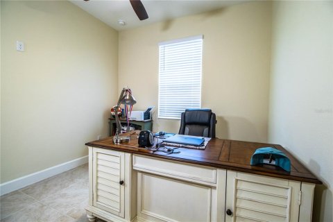 Casa en venta en Winter Haven, Florida, 4 dormitorios, 158.58 m2 № 1679538 - foto 24