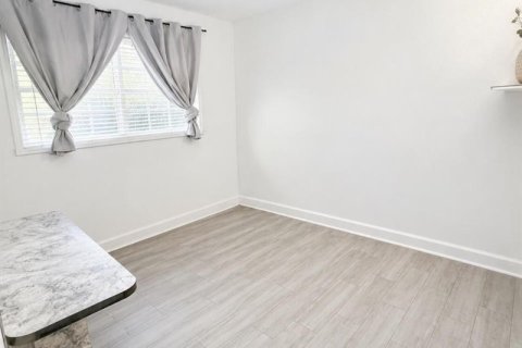 Condo in Boca Raton, Florida, 2 bedrooms № 2087034 - photo 10