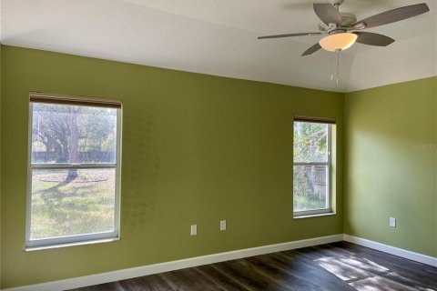 House in Weeki Wachee, Florida 3 bedrooms, 125.33 sq.m. № 1449873 - photo 23