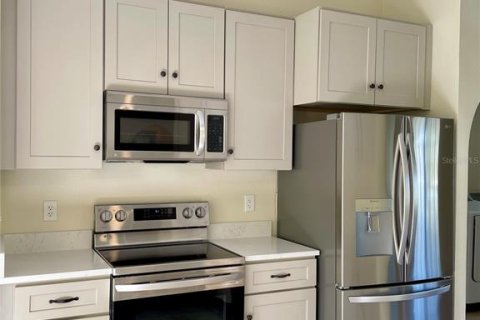 House in Weeki Wachee, Florida 3 bedrooms, 125.33 sq.m. № 1449873 - photo 4