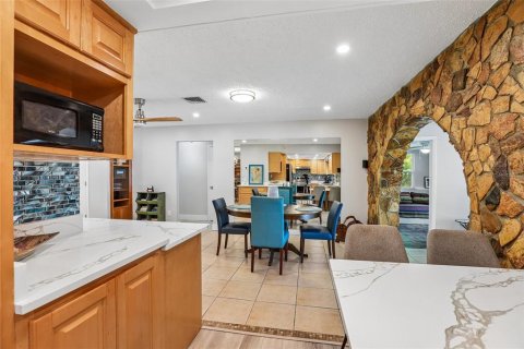 Casa en venta en Seminole, Florida, 4 dormitorios, 190.17 m2 № 2386117 - foto 23