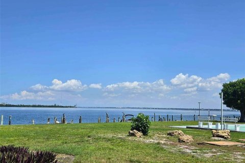 Condominio en venta en Sarasota, Florida, 2 dormitorios, 75.81 m2 № 1914841 - foto 20