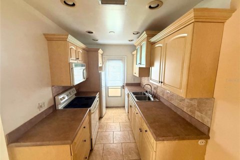 Condominio en venta en Sarasota, Florida, 2 dormitorios, 75.81 m2 № 1914841 - foto 4