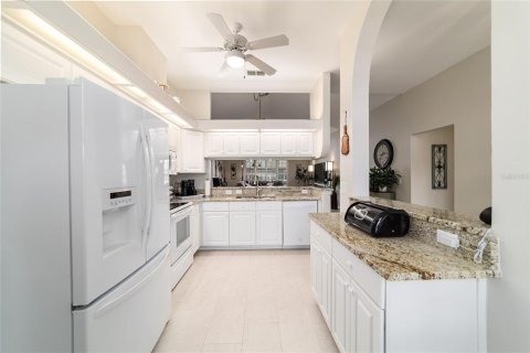 Villa ou maison à vendre à Ocala, Floride: 3 chambres, 148.09 m2 № 2148532 - photo 10