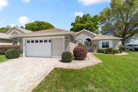 Villa ou maison à vendre à Ocala, Floride: 3 chambres, 148.09 m2 № 2148532 - photo 2