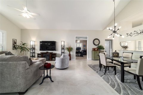 Villa ou maison à vendre à Ocala, Floride: 3 chambres, 148.09 m2 № 2148532 - photo 8
