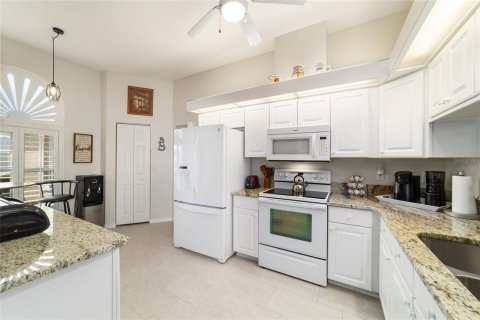 Villa ou maison à vendre à Ocala, Floride: 3 chambres, 148.09 m2 № 2148532 - photo 12