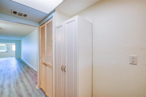 Copropriété à vendre à Seminole, Floride: 1 chambre, 91.51 m2 № 2149009 - photo 24