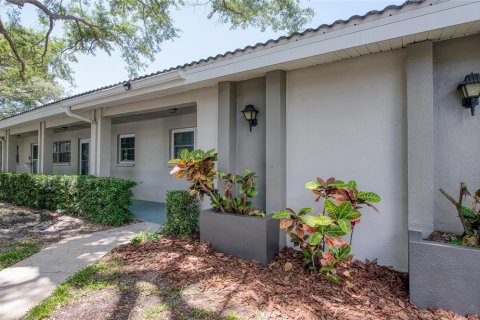 Condo à Seminole, Floride, 1 chambre № 2149009
