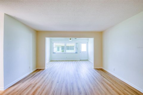 Copropriété à vendre à Seminole, Floride: 1 chambre, 91.51 m2 № 2149009 - photo 9