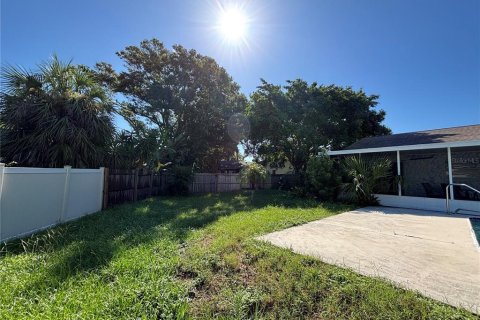 Снять в аренду виллу или дом в Данедин, Флорида 3 комнаты, 137.5м2, № 1821370 - фото 26