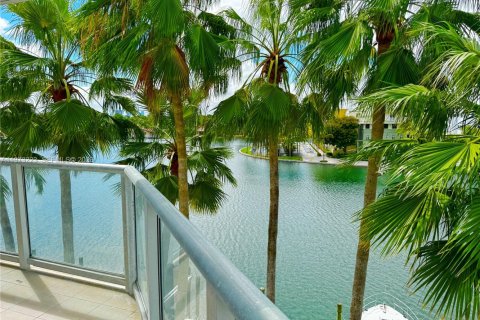 Condominio en venta en Miami Beach, Florida, 3 dormitorios, 129.13 m2 № 2036395 - foto 22