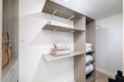 Condominio en venta en Miami Beach, Florida, 3 dormitorios, 129.13 m2 № 2036395 - foto 26