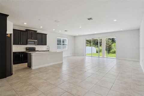 Villa ou maison à vendre à Kissimmee, Floride: 5 chambres, 319.4 m2 № 2215448 - photo 7