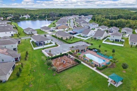 Villa ou maison à vendre à Kissimmee, Floride: 5 chambres, 319.4 m2 № 2215448 - photo 3