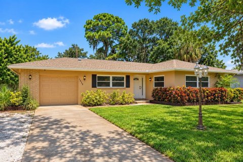 Casa en Saint Petersburg, Florida 2 dormitorios, 102.84 m2 № 2325049