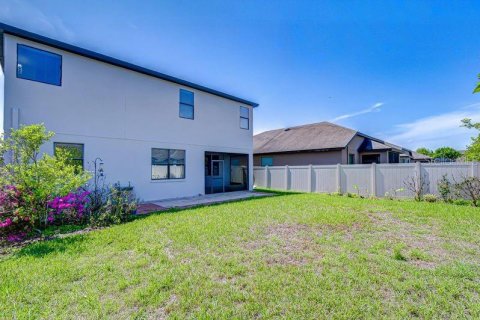 Villa ou maison à vendre à Brandon, Floride: 5 chambres, 306.11 m2 № 2228463 - photo 4