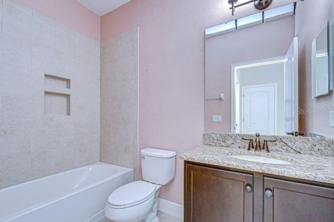 Villa ou maison à vendre à Brandon, Floride: 5 chambres, 306.11 m2 № 2228463 - photo 24