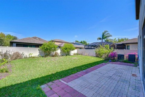 Villa ou maison à vendre à Brandon, Floride: 5 chambres, 306.11 m2 № 2228463 - photo 6