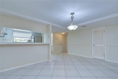 Adosado en alquiler en Oldsmar, Florida, 2 dormitorios, 163.04 m2 № 2234031 - foto 14