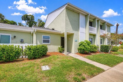 Adosado en alquiler en Oldsmar, Florida, 2 dormitorios, 163.04 m2 № 2234031 - foto 3