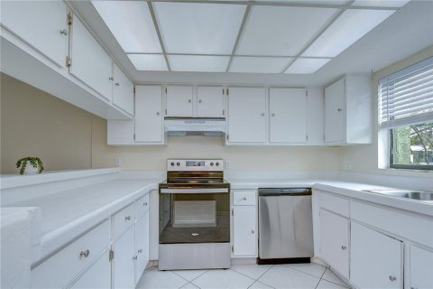 Adosado en alquiler en Oldsmar, Florida, 2 dormitorios, 163.04 m2 № 2234031 - foto 8