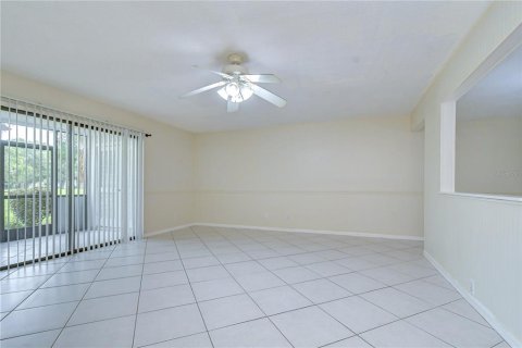 Adosado en alquiler en Oldsmar, Florida, 2 dormitorios, 163.04 m2 № 2234031 - foto 17