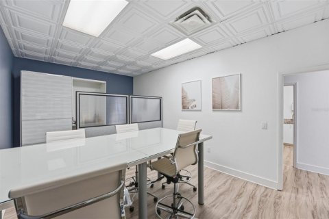 Commercial property in Tampa, Florida 100.33 sq.m. № 2134699 - photo 12