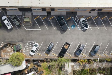 Commercial property in Tampa, Florida 100.33 sq.m. № 2134699 - photo 29