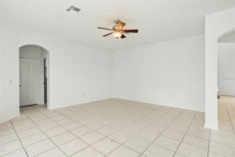 Casa en alquiler en Orlando, Florida, 4 dormitorios, 234.39 m2 № 1795083 - foto 15