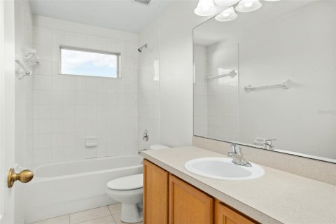 Casa en alquiler en Orlando, Florida, 4 dormitorios, 234.39 m2 № 1795083 - foto 27
