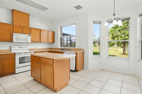 Casa en alquiler en Orlando, Florida, 4 dormitorios, 234.39 m2 № 1795083 - foto 10