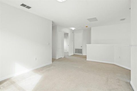 Casa en alquiler en Orlando, Florida, 4 dormitorios, 234.39 m2 № 1795083 - foto 21