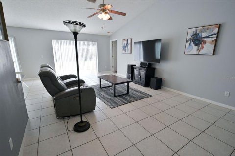Villa ou maison à vendre à Bradenton, Floride: 3 chambres, 139.91 m2 № 2430759 - photo 5
