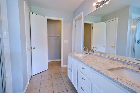 Villa ou maison à vendre à Bradenton, Floride: 3 chambres, 139.91 m2 № 2430759 - photo 9