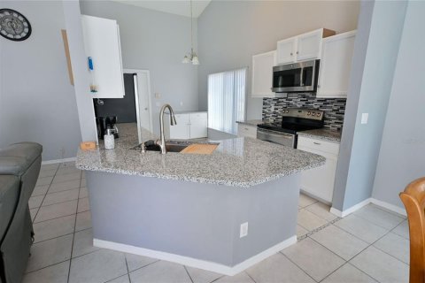 Villa ou maison à vendre à Bradenton, Floride: 3 chambres, 139.91 m2 № 2430759 - photo 15