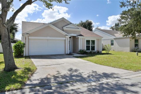 Villa ou maison à vendre à Bradenton, Floride: 3 chambres, 139.91 m2 № 2430759 - photo 2