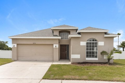 Villa ou maison à Kissimmee, Floride 4 chambres, 180.79 m2 № 2322910