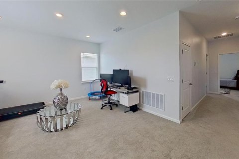 Casa en venta en Howey-in-the-Hills, Florida, 4 dormitorios, 282.24 m2 № 1895137 - foto 21