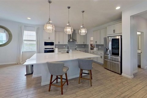Casa en venta en Howey-in-the-Hills, Florida, 4 dormitorios, 282.24 m2 № 1895137 - foto 6