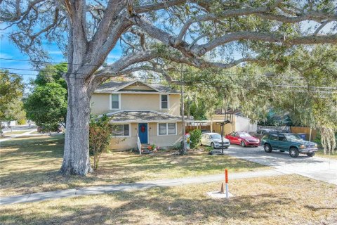 Casa en Clearwater, Florida 3 dormitorios, 163.14 m2 № 2112111